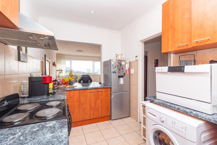 To Let 2 Bedroom Property for Rent in Tamboerskloof Western Cape